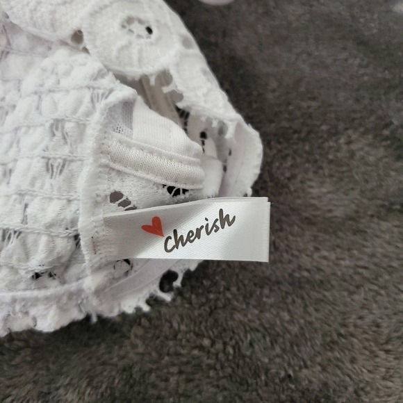 Trendy designer inspired crochet bralette - Picture 3 of 4